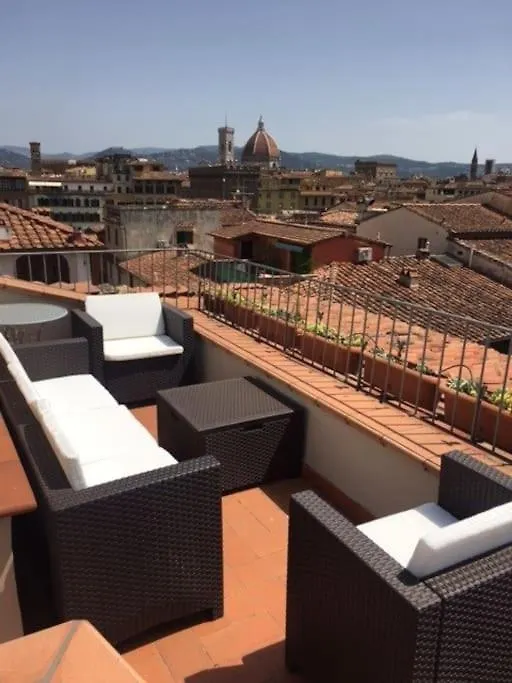 Historic Florence Penthouse With 360 Views Apartment