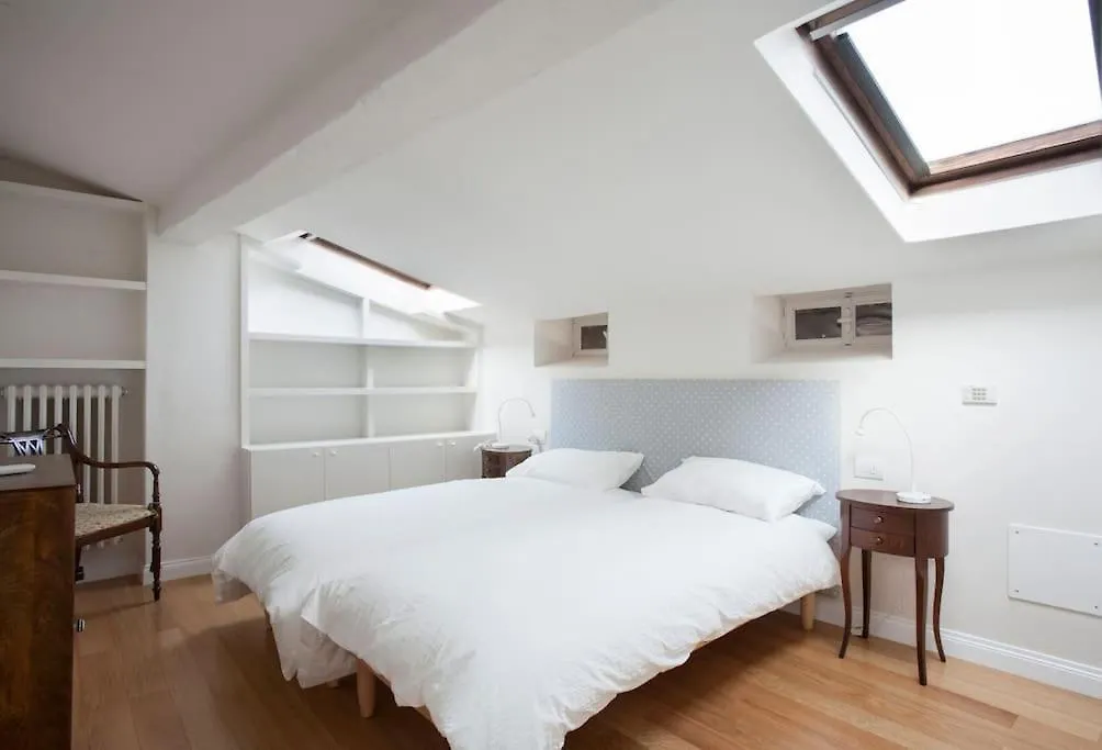 Historic Florence Penthouse With 360 Views Apartment