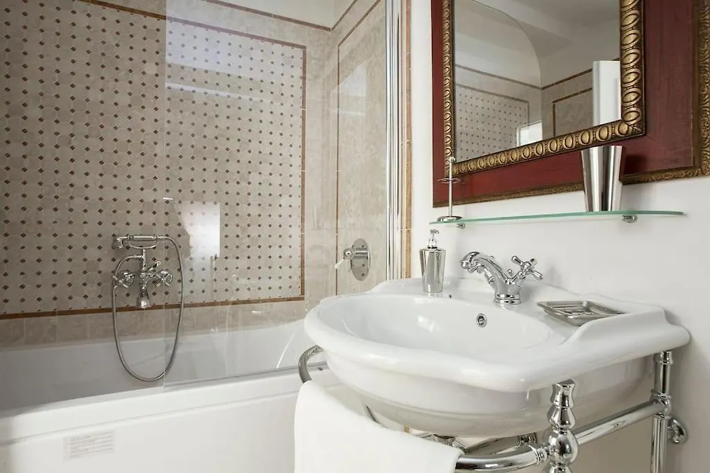 Historic Florence Penthouse With 360 Views Apartment Italy